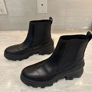 Sorel waterproof Chelsea boots.